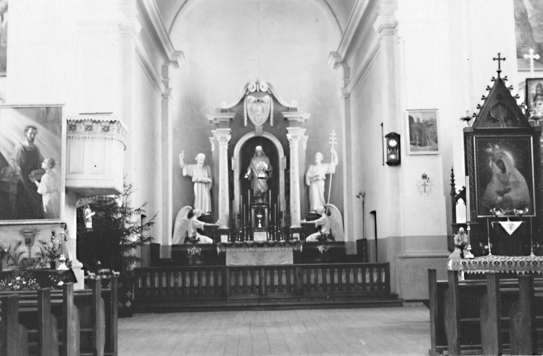 Betygalos bažnyčia. Apie 1958 m.